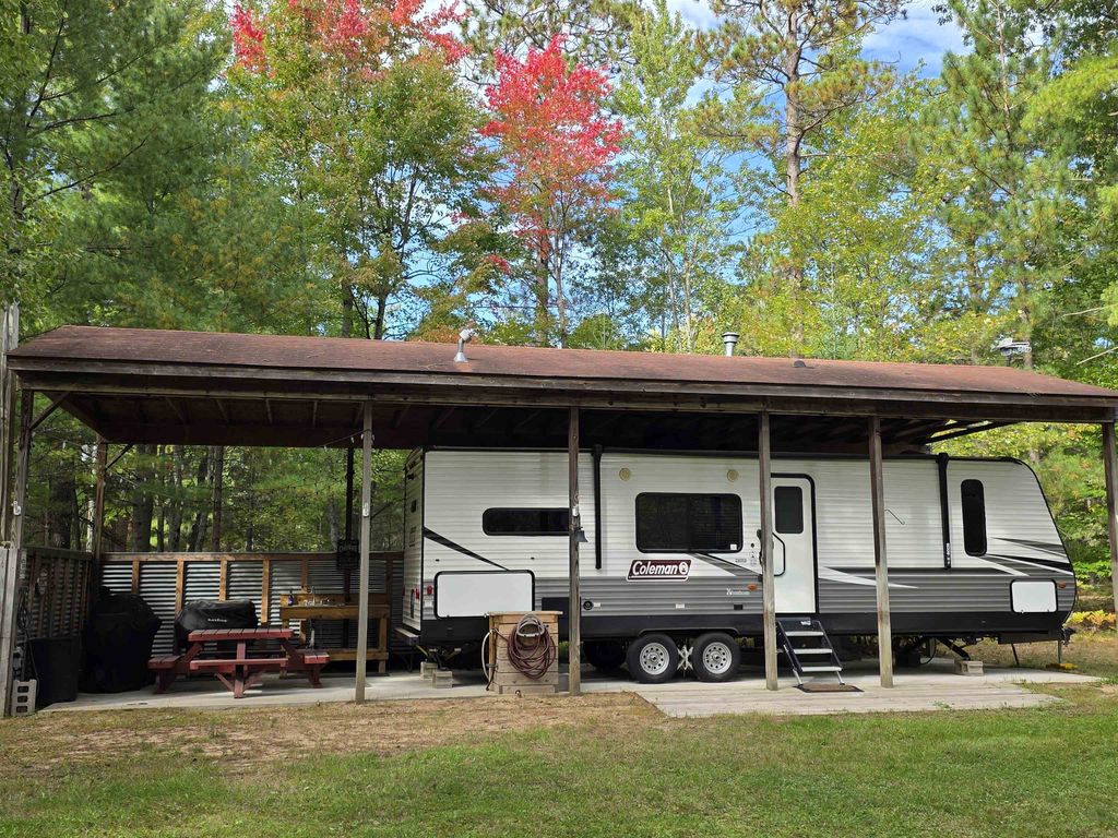 3467 River Park Dr, Grayling
