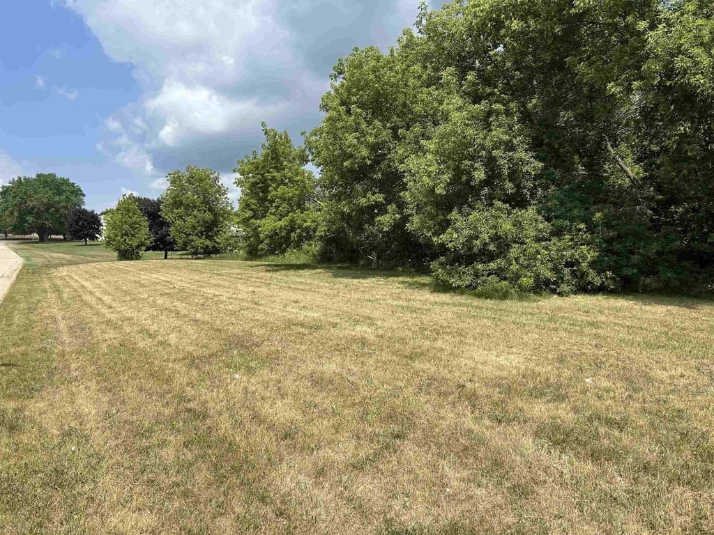 307 Red Maple, Shepherd village