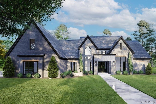 2 Verona  Dr, Milford charter township