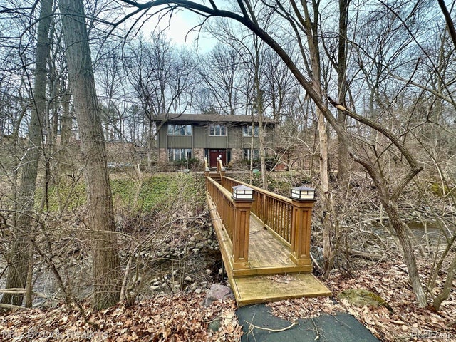 28405 Danvers, Farmington Hills city