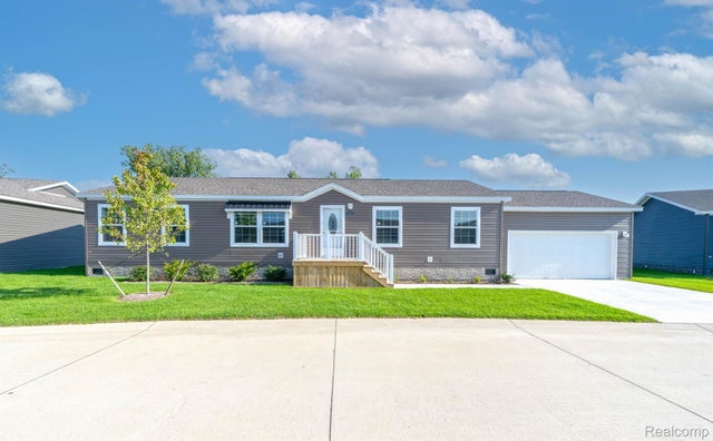 2775 Naples Crt, Lapeer township