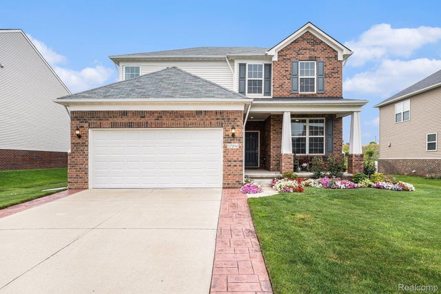 57914 Cider Mill Dr, Lyon charter township