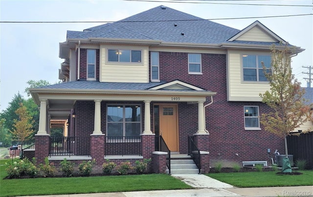 1361 W Canfield St, Detroit city