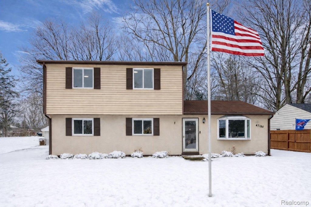 47185 Vanker Ave, Shelby charter township