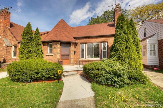 13966 Warwick St, Detroit city