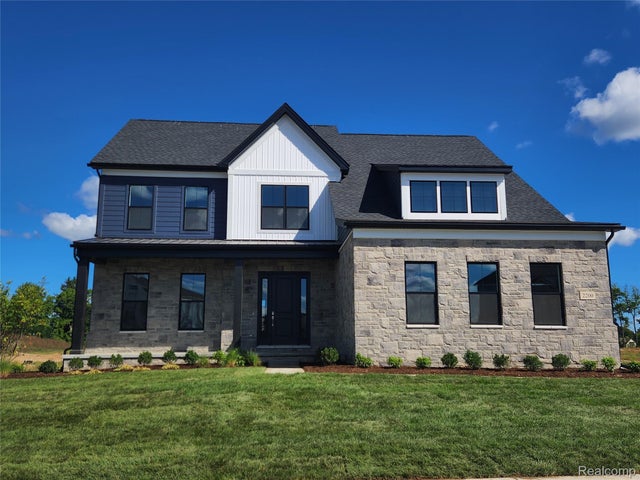 2200 Somerset Ln, Commerce charter township