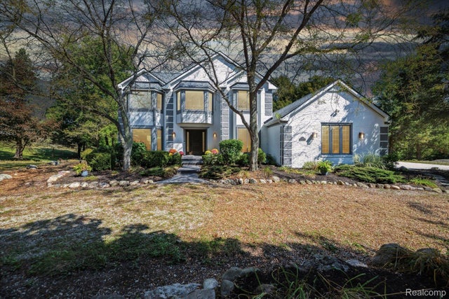 5386 Buckhorn Lake Rd, Highland charter township