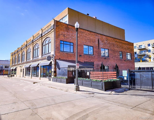3100  Woodward Ave #205, Detroit city