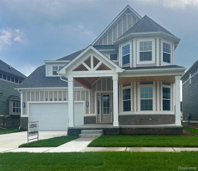 19364 Ryan Dr, Macomb township