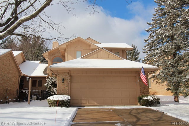 22075 River Ridge  Trl, Farmington Hills city