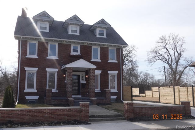 1421 Webb St, Detroit city