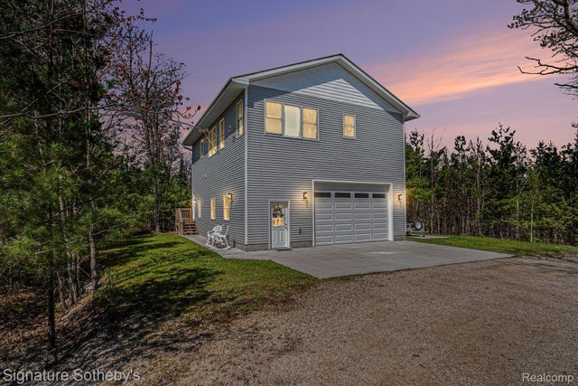 6850 Beach Rd, Rogers township