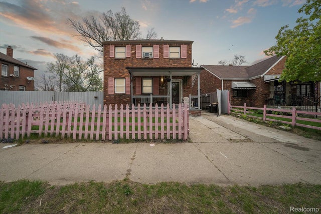 15032 Snowden St, Detroit city