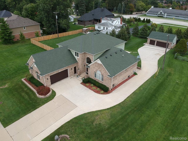5238 Windmill Dr, Troy city