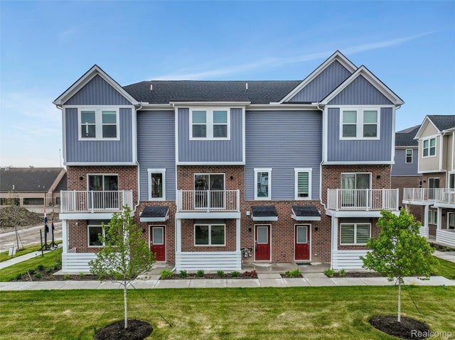 4852 Parkside Lane, Troy city