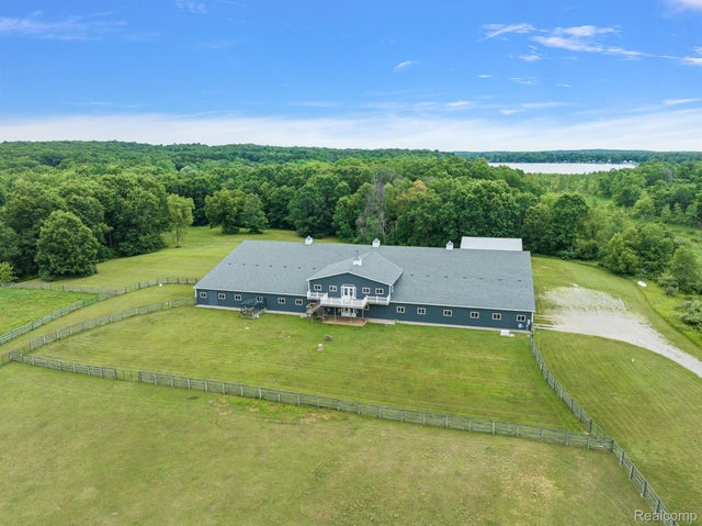 12700 Shaffer Rd, Springfield charter township