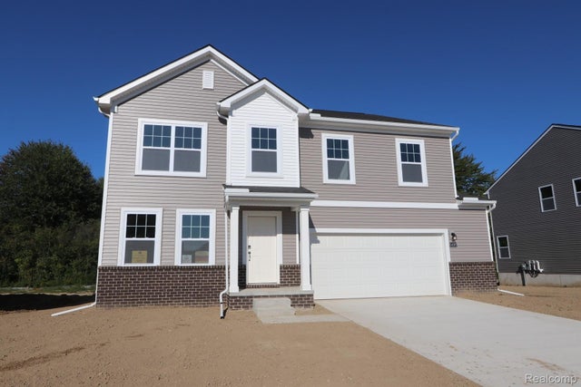 54597 Mockingbird Dr, Chesterfield township