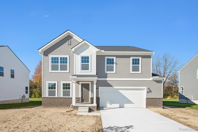 54597 Mockingbird Dr, Chesterfield township