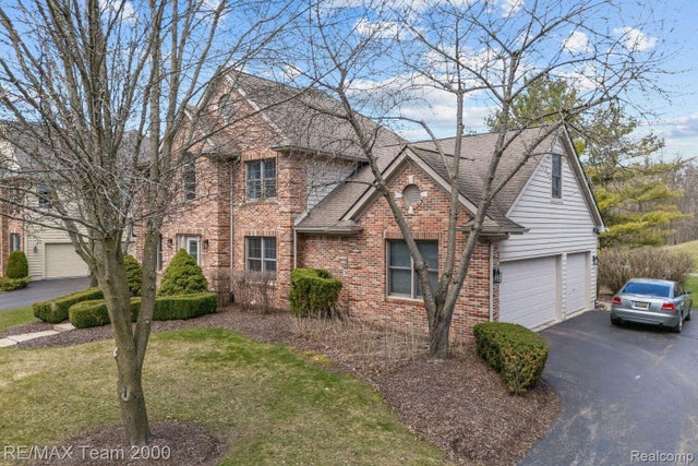 5681 Woodfield Pkwy, Grand Blanc charter township