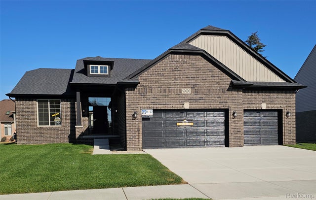 50606 Mistwood Dr, Macomb township