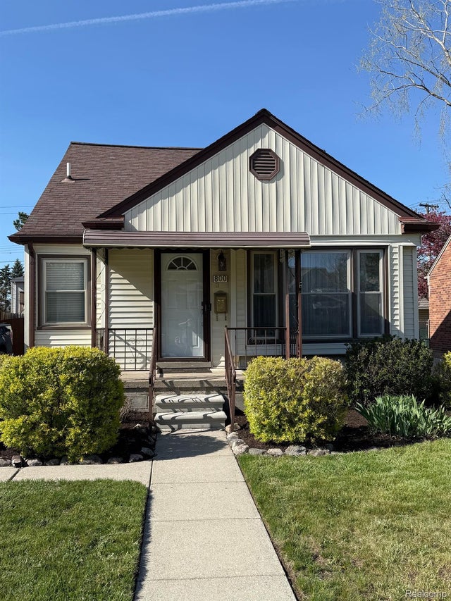 800 Cambridge Rd, Berkley city