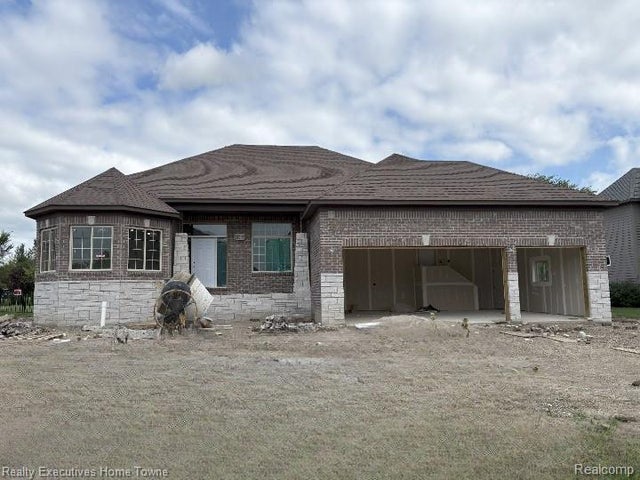 35795 Addison Dr, New Baltimore city