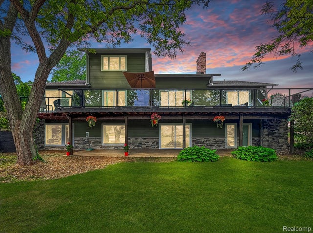 3978 Chanda, Highland charter township