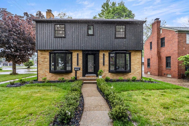 21984 Wildwood St, Dearborn city