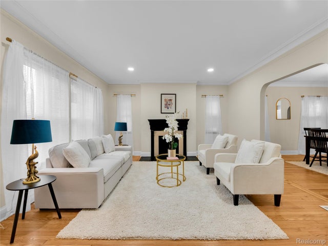 17524 Woodingham Dr, Detroit city