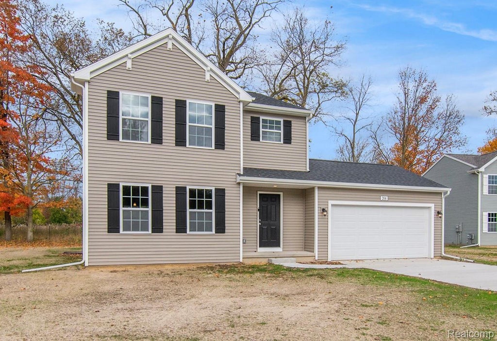 204 Kingsberry Dr, Blissfield village