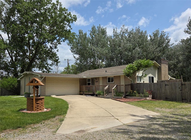 15701 Middlebelt Rd, Romulus city
