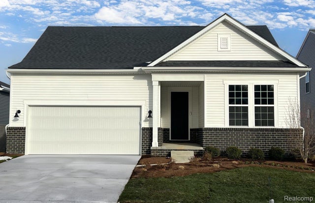 4192 Bay Terrace, Milford charter township