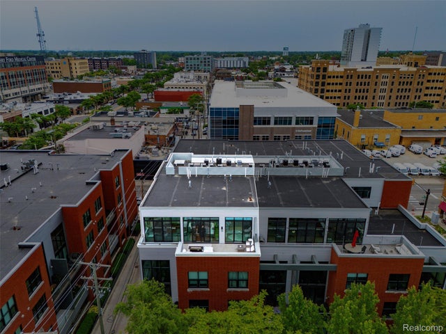 100 N Center St 404, Royal Oak city