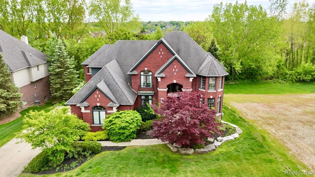 861 Quarry, Rochester Hills city