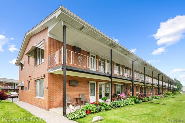 2125 Clawson Avenue 207, Royal Oak city