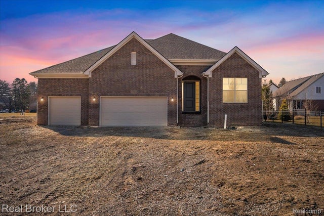 35704 Addison Drive, New Baltimore city