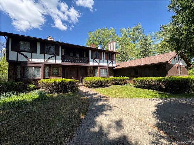 1250 Club Drive, Bloomfield Hills city