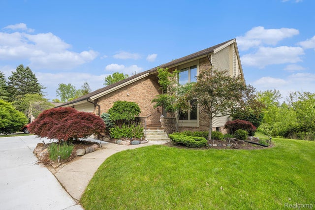 785 River Bend Drive, Rochester Hills city