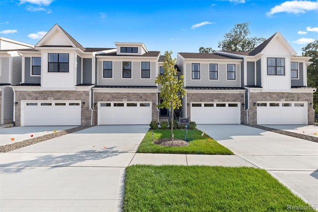 9840 Firwood, Plymouth charter township