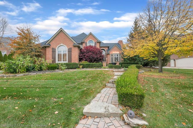 17944 Ridgeview Drive, Northville township