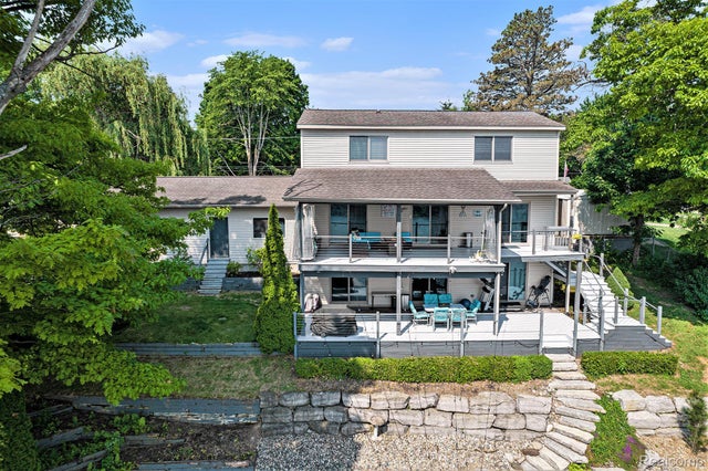 16039 Knobhill Drive, Linden city