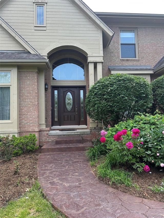 6601 Pembridge Hill Pembridge Hill, West Bloomfield charter township