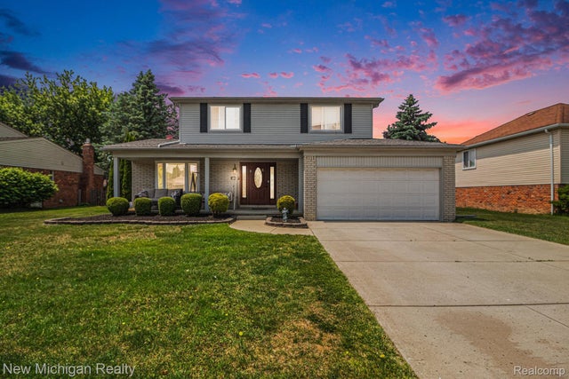 3857 Highland Drive, Troy city