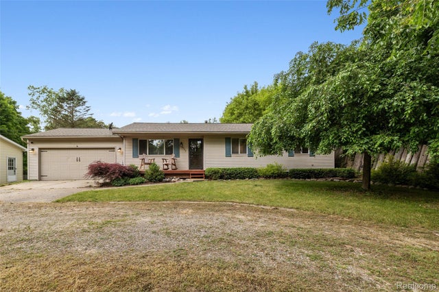 9711 Dartmouth Road, Independence charter township