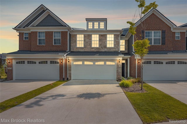 43629 Prospect 102, Novi city