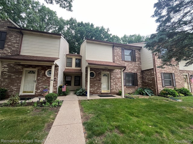 35754 Castlewood Court, Westland city