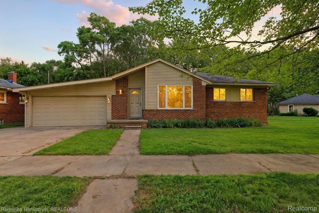 42424 Bradner Court, Plymouth city