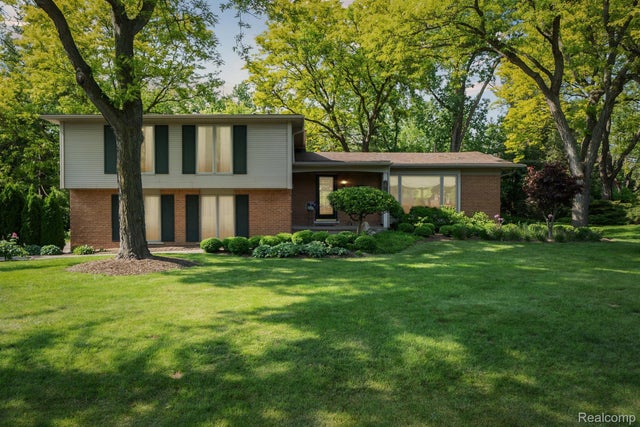 2650 Binbrooke Drive, Troy city