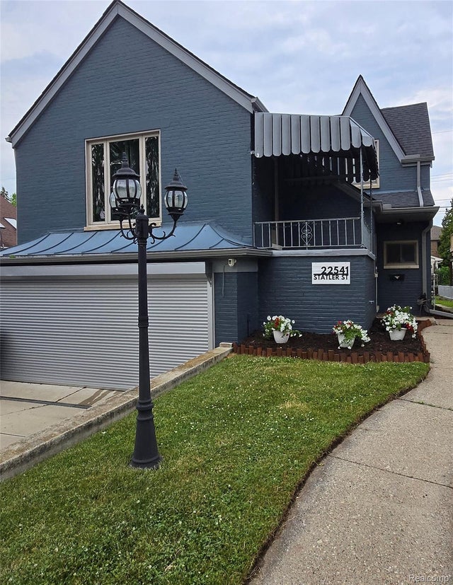 22541 Statler Street, St. Clair Shores city