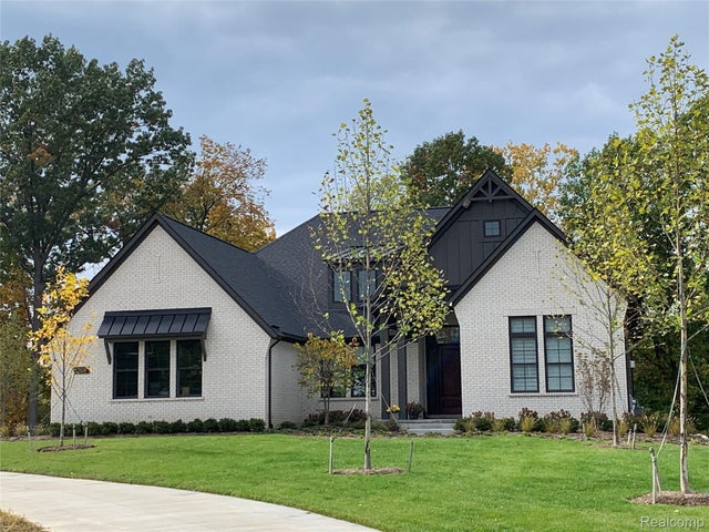 30714 Franklin Hills Court, Farmington Hills city